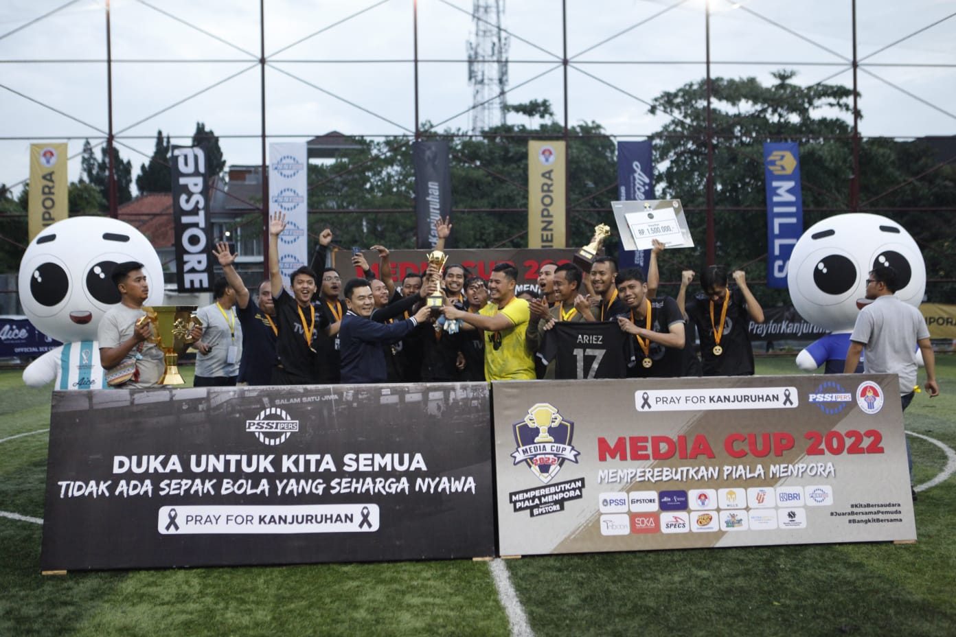 Media Cup 2022 berakhir, Menpora dan Kurniawan beri apresiasi Media Cup 2022 berakhir, Menpora dan Kurniawan beri apresiasi