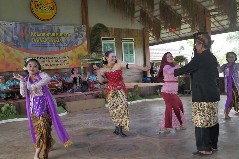 Desa Gerduren Banyumas promosikan potensi wisata budaya di Subang Desa Gerduren Banyumas promosikan potensi wisata budaya di Subang