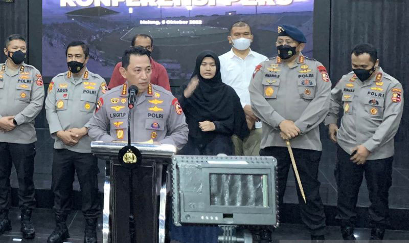 Kapolri: LIB tidak lakukan verifikasi Stadion Kanjuruhan Kapolri: LIB tidak lakukan verifikasi Stadion Kanjuruhan