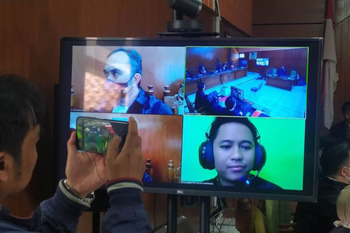 Sidang tuntutan Doni Salmanan ditunda akomodasi restitusi korban