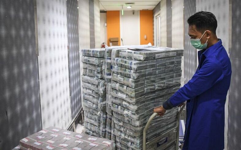 BI catat cadangan devisa September turun menjadi 130,8 miliar dolar BI catat cadangan devisa September turun menjadi 130,8 miliar dolar