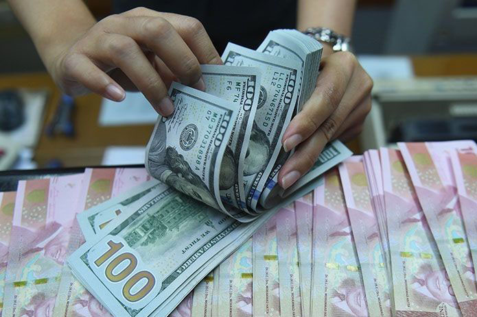 Rupiah Rabu pagi melemah 14 poin