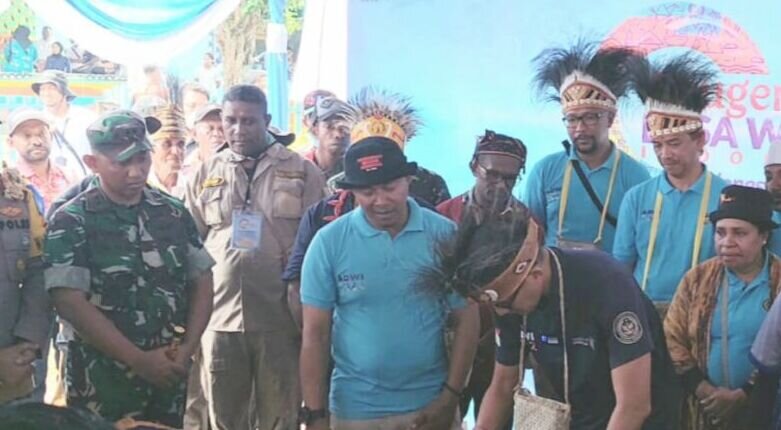Sandiaga Uno: Swasta nasional akan dampingi desa wisata Ugar Fakfak Sandiaga Uno: Swasta nasional akan dampingi desa wisata Ugar Fakfak