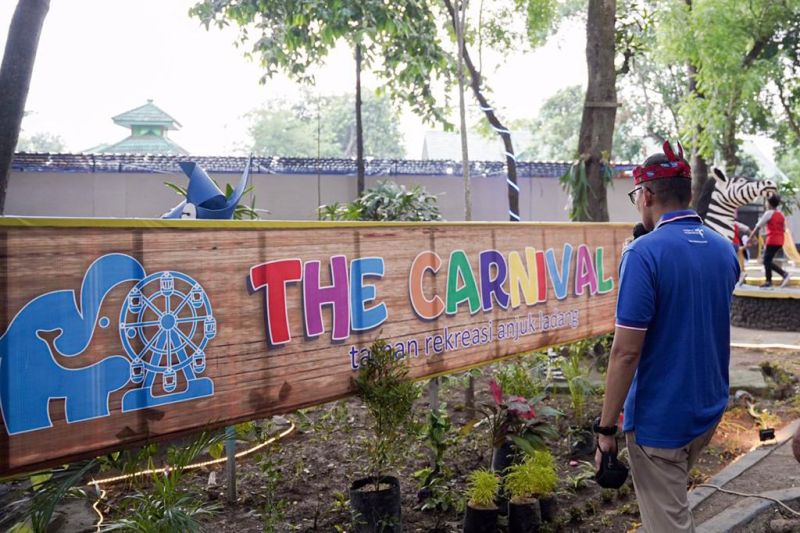 Sandiaga resmikan taman rekreasi The Carnival di Nganjuk Sandiaga resmikan taman rekreasi The Carnival di Nganjuk