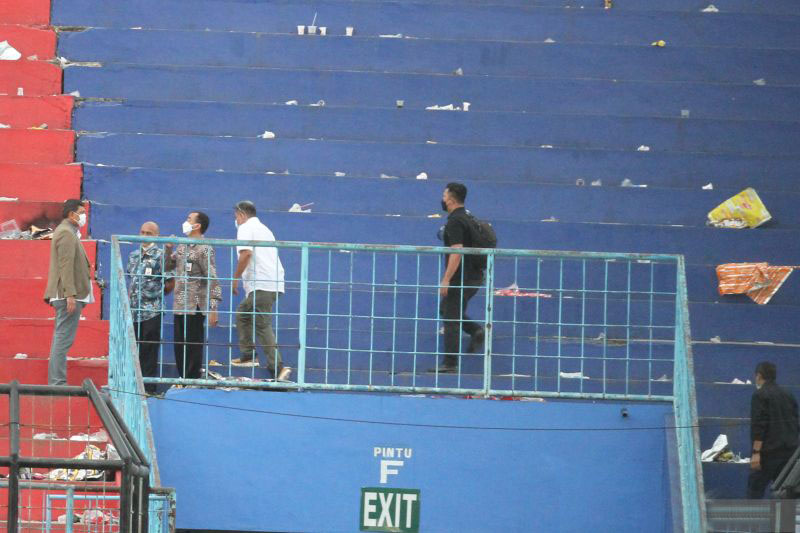 TGIPF kantongi barang bukti tragedi Kanjuruhan TGIPF kantongi barang bukti tragedi Kanjuruhan