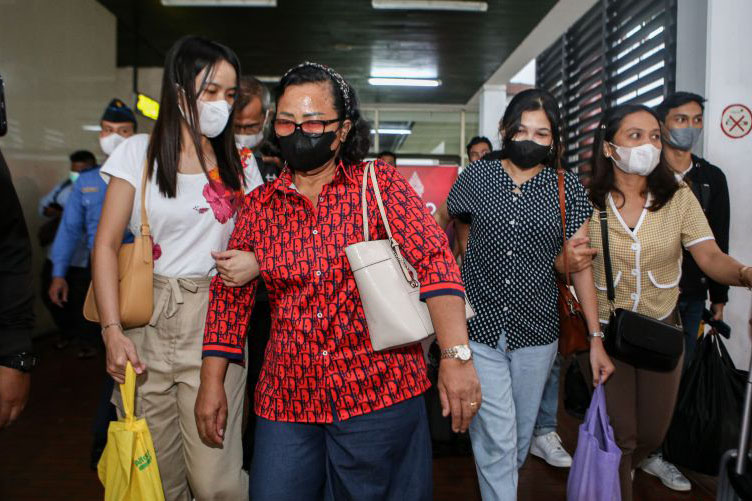 JPU hadirkan 12 saksi di persidangan Bharada E JPU hadirkan 12 saksi di persidangan Bharada E