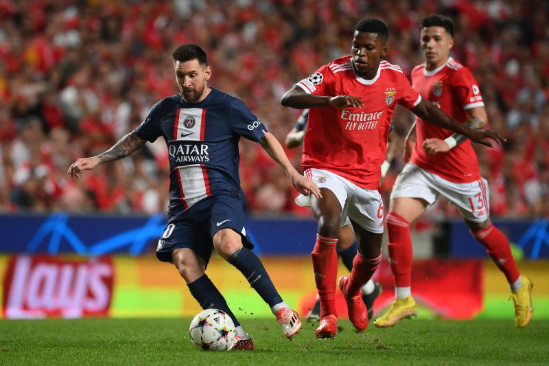 PSG ditahan imbang 1-1 di kandang Benfica PSG ditahan imbang 1-1 di kandang Benfica