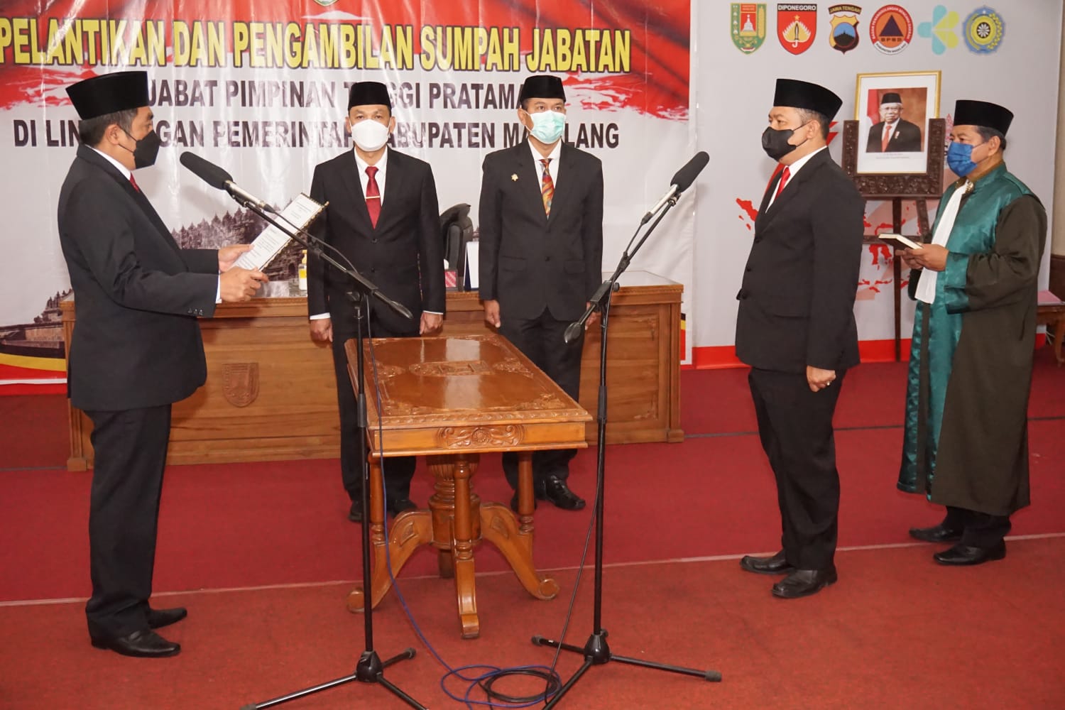 Bupati minta pejabat di Pemkab Magelang terus tingkatkan pelayanan publik Bupati minta pejabat di Pemkab Magelang terus tingkatkan pelayanan publik