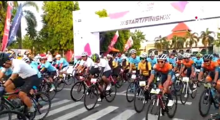 Susuri tiga kabupaten, 600 pesepeda meriahkan Sukun Tour De Muria 2022 Susuri tiga kabupaten, 600 pesepeda meriahkan Sukun Tour De Muria 2022