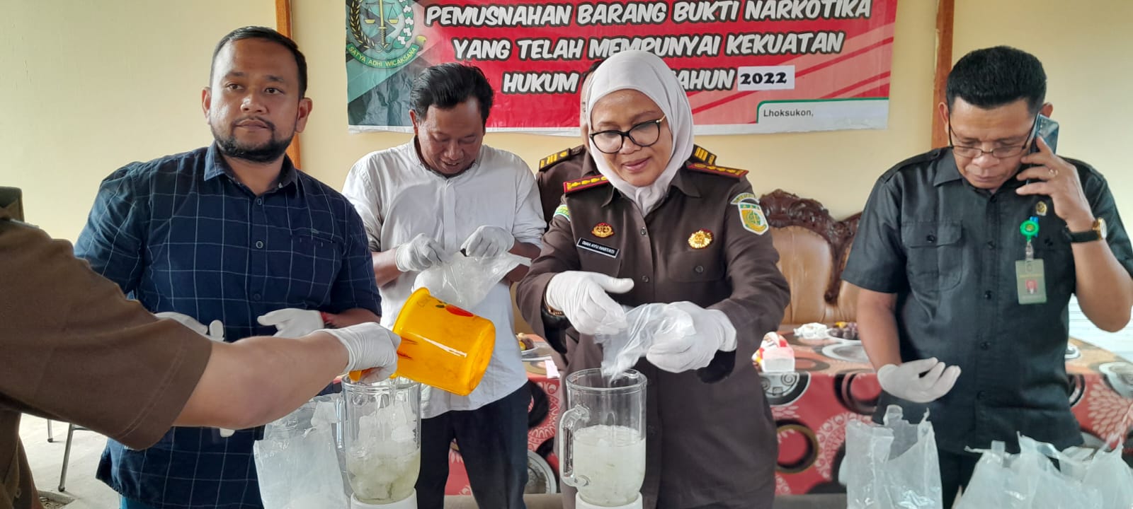 Kejari Aceh Utara musnahkan barang bukti narkotika jenis sabu senilai Rp8 miliar Kejari Aceh Utara musnahkan barang bukti narkotika jenis sabu senilai Rp8 miliar