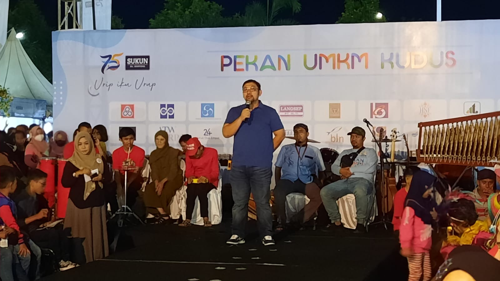 Dua hari, transaksi di Pekan UMKM Kudus lampui target