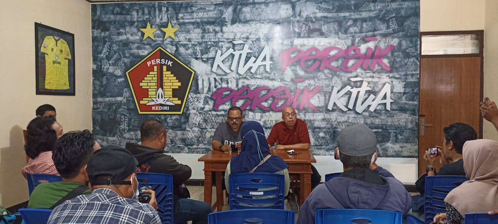 Panpel Persik sebut pelaku pemukulan suporter seorang Youtuber Panpel Persik sebut pelaku pemukulan suporter seorang Youtuber
