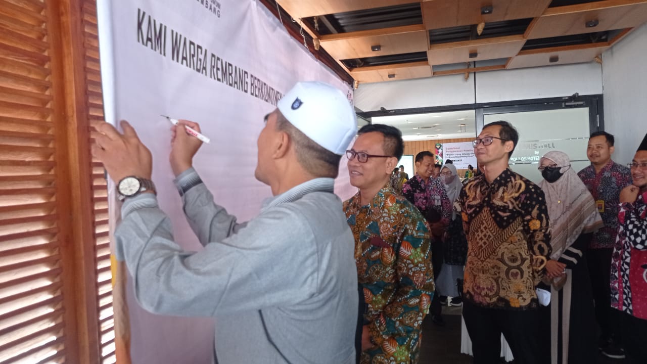 Bawaslu Rembang ajak masyarakat tolak politik uang Bawaslu Rembang ajak masyarakat tolak politik uang