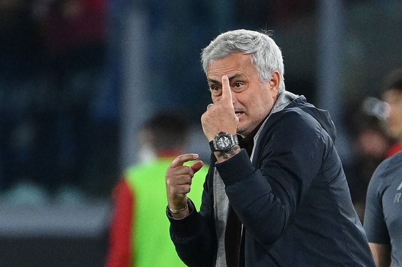 Mourinho puji kinerja penyerang AS Roma ketika tekuk HJK Helsinki Mourinho puji kinerja penyerang AS Roma ketika tekuk HJK Helsinki