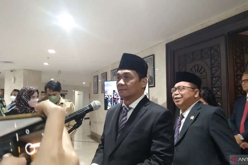 Wagub DKI minta Jakpro segera sampaikan laporan keuangan Formula E Wagub DKI minta Jakpro segera sampaikan laporan keuangan Formula E