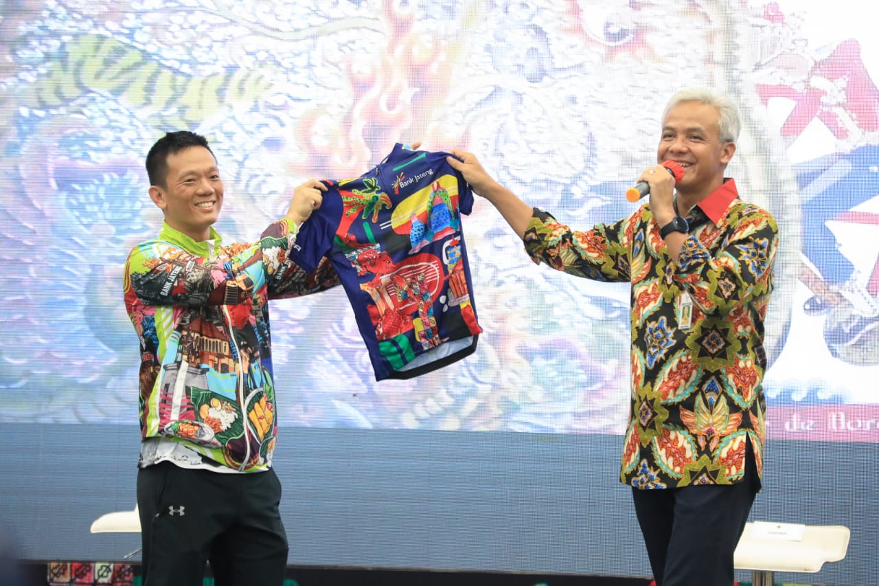Karya anak difabel jadi jersey rider Tour de Borobudur 2022 Karya anak difabel jadi jersey rider Tour de Borobudur 2022