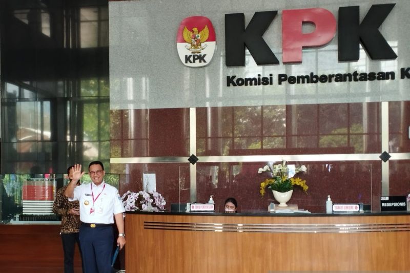 Anies Baswedan hadiri panggilan KPK terkait Formula E Anies Baswedan hadiri panggilan KPK terkait Formula E