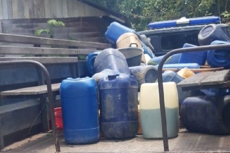 Polres Nabire amankan enam terduga penimbun BBM