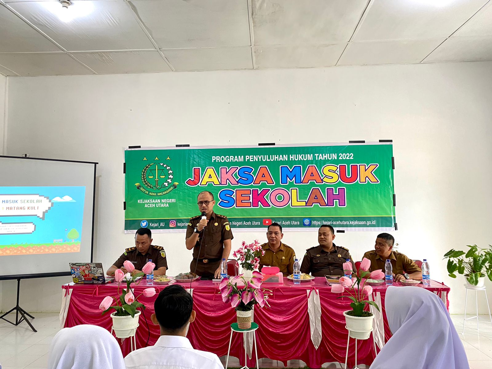 Kejari Aceh Utara beri penyuluhan Jaksa Masuk Sekolah pada siswa Kejari Aceh Utara beri penyuluhan Jaksa Masuk Sekolah pada siswa