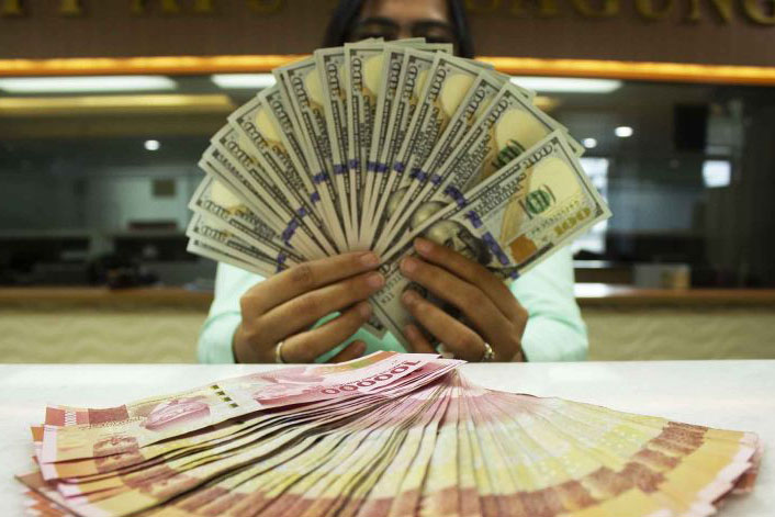 Rupiah Jumat pagi melemah 47 poin