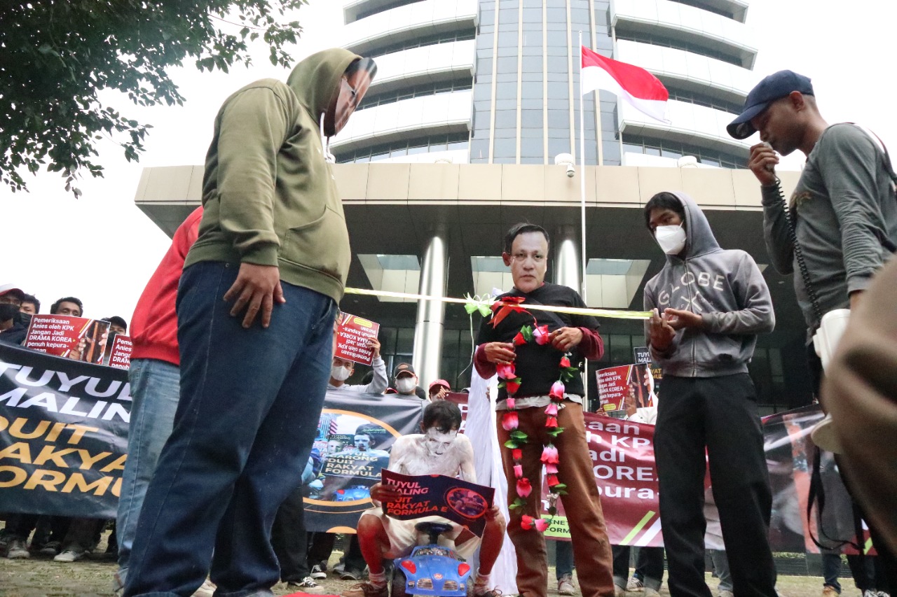 Massa aksi nilai pemeriksaan Anies oleh KPK momentum bongkar dugaan korupsi Formula E Massa aksi nilai pemeriksaan Anies oleh KPK momentum bongkar dugaan korupsi Formula E
