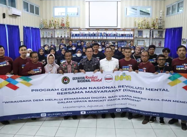 Mahasiswa Unma, luncurkan website Balagedogmart untuk Program GNRM Mahasiswa Unma, luncurkan website Balagedogmart untuk Program GNRM