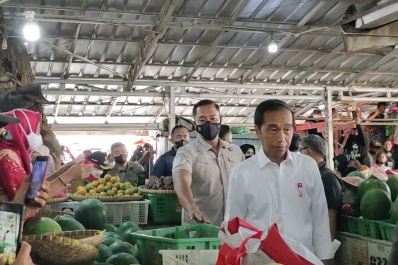 Presiden: BLT BBM disalurkan di semua kabupaten/kota pekan depan Presiden: BLT BBM disalurkan di semua kabupaten/kota pekan depan