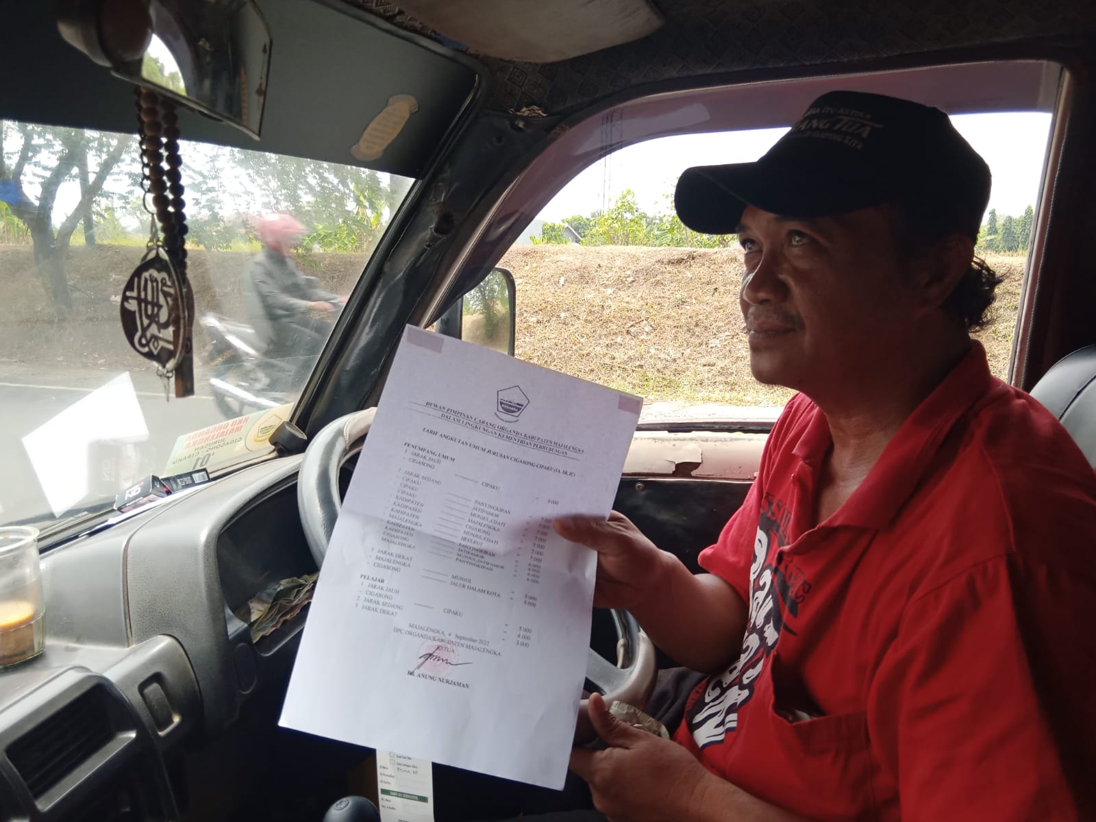 Tarif angkot Majalengka naik, sopir sesuaikan surat edaran Organda Tarif angkot Majalengka naik, sopir sesuaikan surat edaran Organda