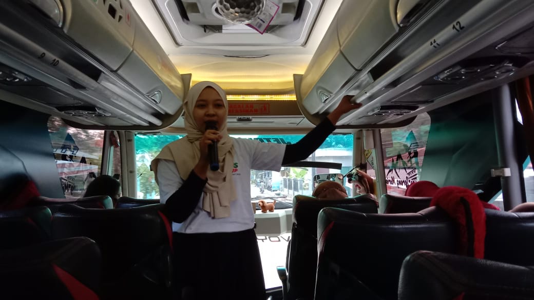 Kenalkan wisata Kudus, Disnakerperinkop & UKM Kudus beri pelatihan tour guide Kenalkan wisata Kudus, Disnakerperinkop & UKM Kudus beri pelatihan tour guide