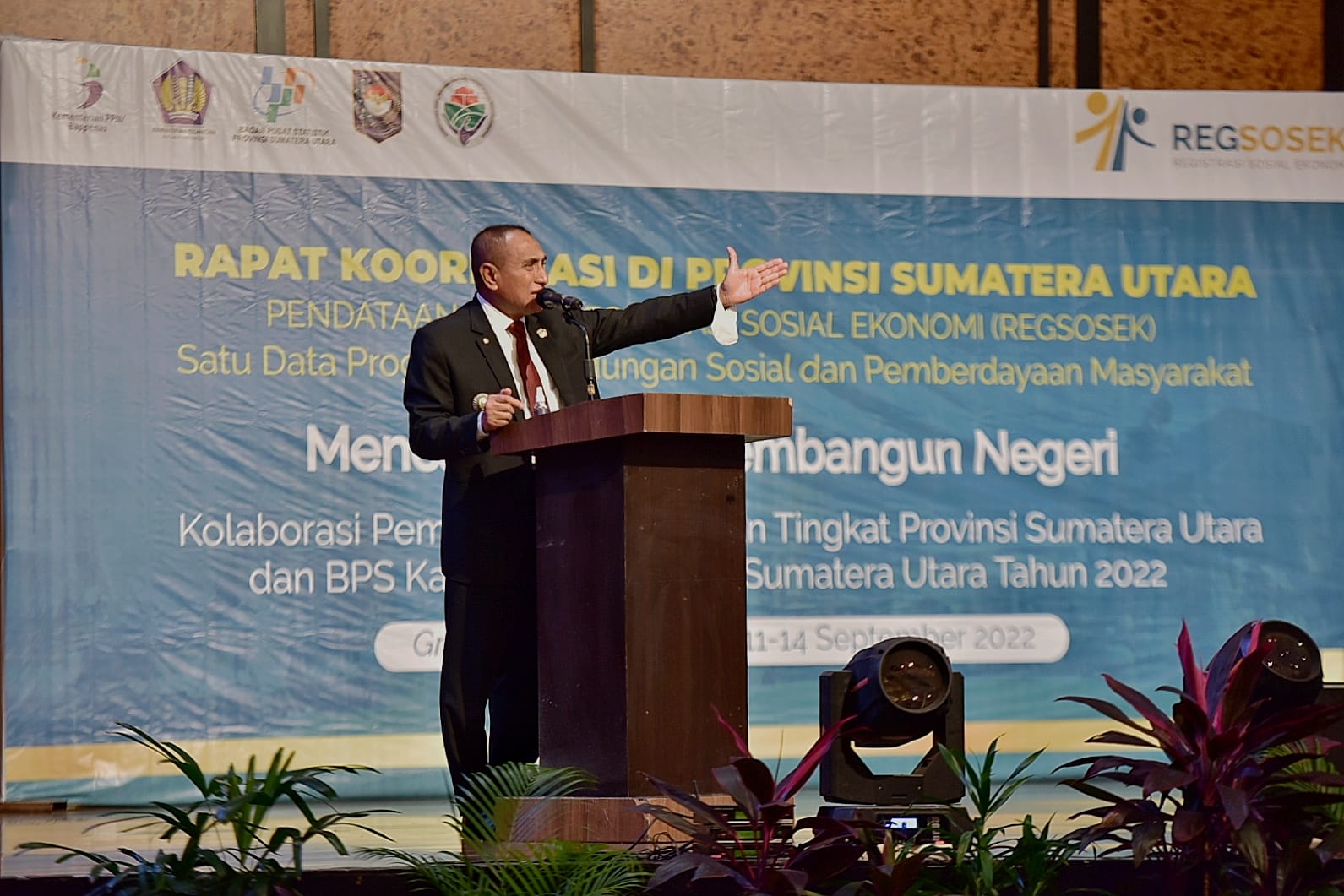Gubsu minta seluruh daerah sukseskan pendataan BPS Gubsu minta seluruh daerah sukseskan pendataan BPS