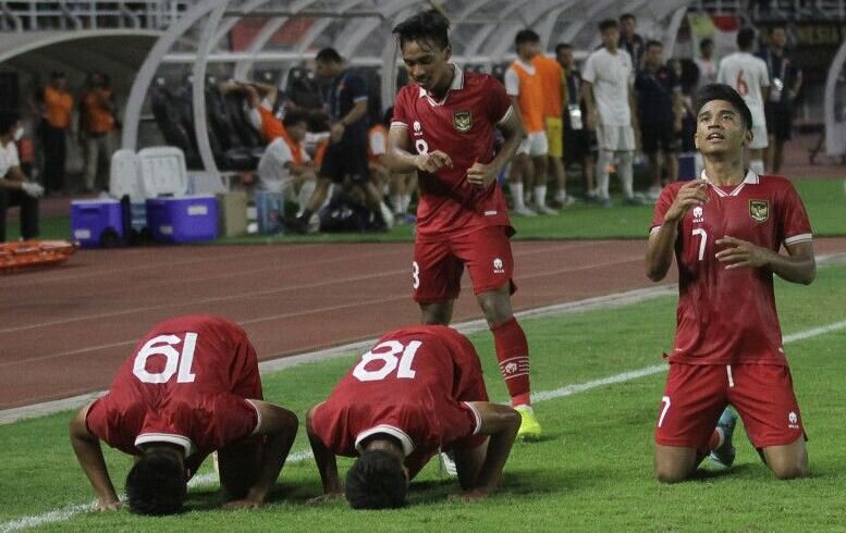 Shin Tae-yong sebut kepercayaan diri kunci timnya tekuk Vietnam Shin Tae-yong sebut kepercayaan diri kunci timnya tekuk Vietnam