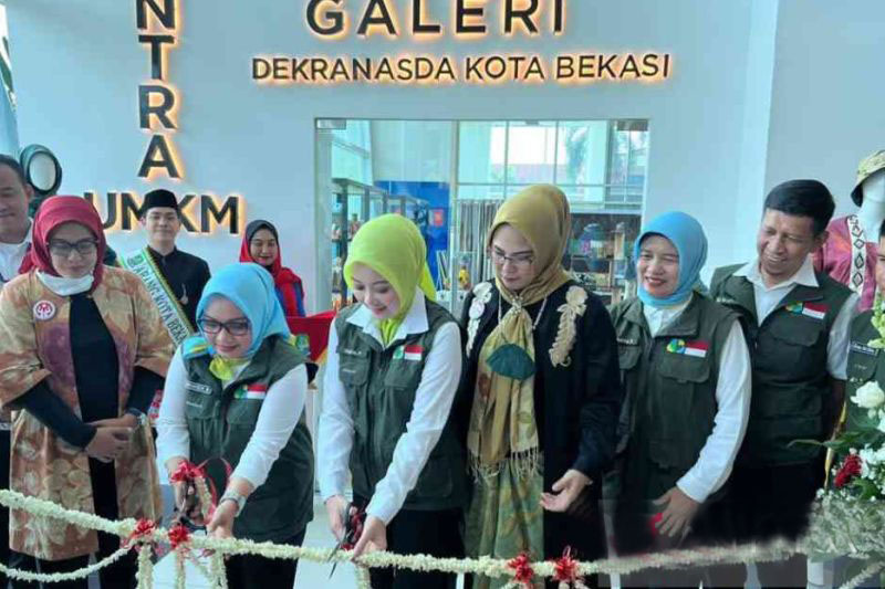 Sentra UMKM dan Galeri Dekranasda Kota Bekasi diresmikan Sentra UMKM dan Galeri Dekranasda Kota Bekasi diresmikan