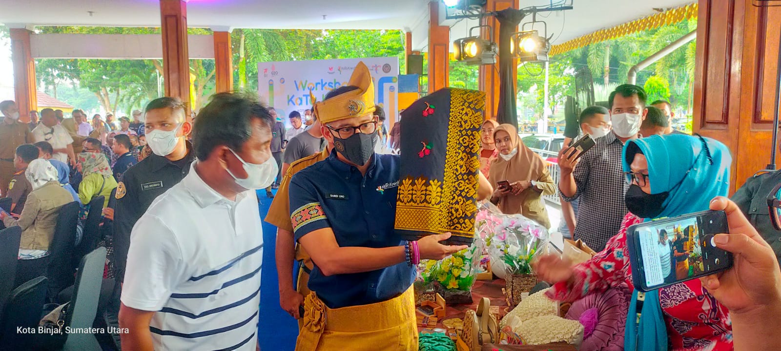 Sandiaga Uno memperkenalkan KaTa Kreatif di Kota Binjai Sandiaga Uno memperkenalkan KaTa Kreatif di Kota Binjai