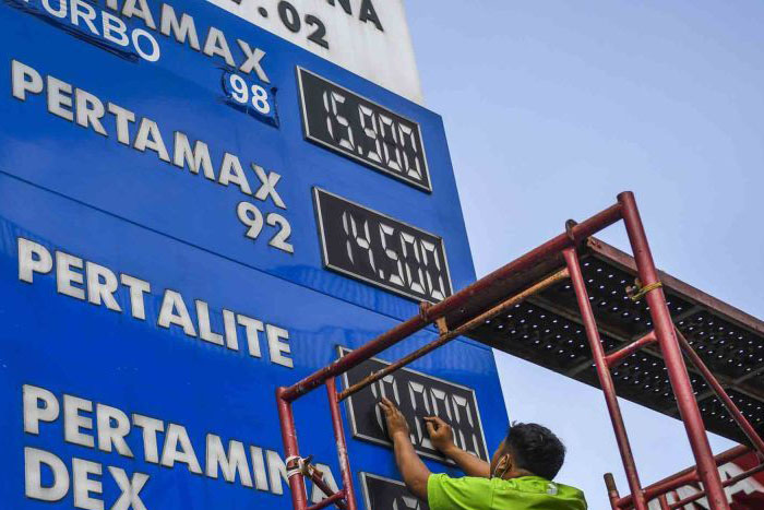 Lembaga riset: Harga minyak dunia faktor penyesuaian harga BBM subsidi