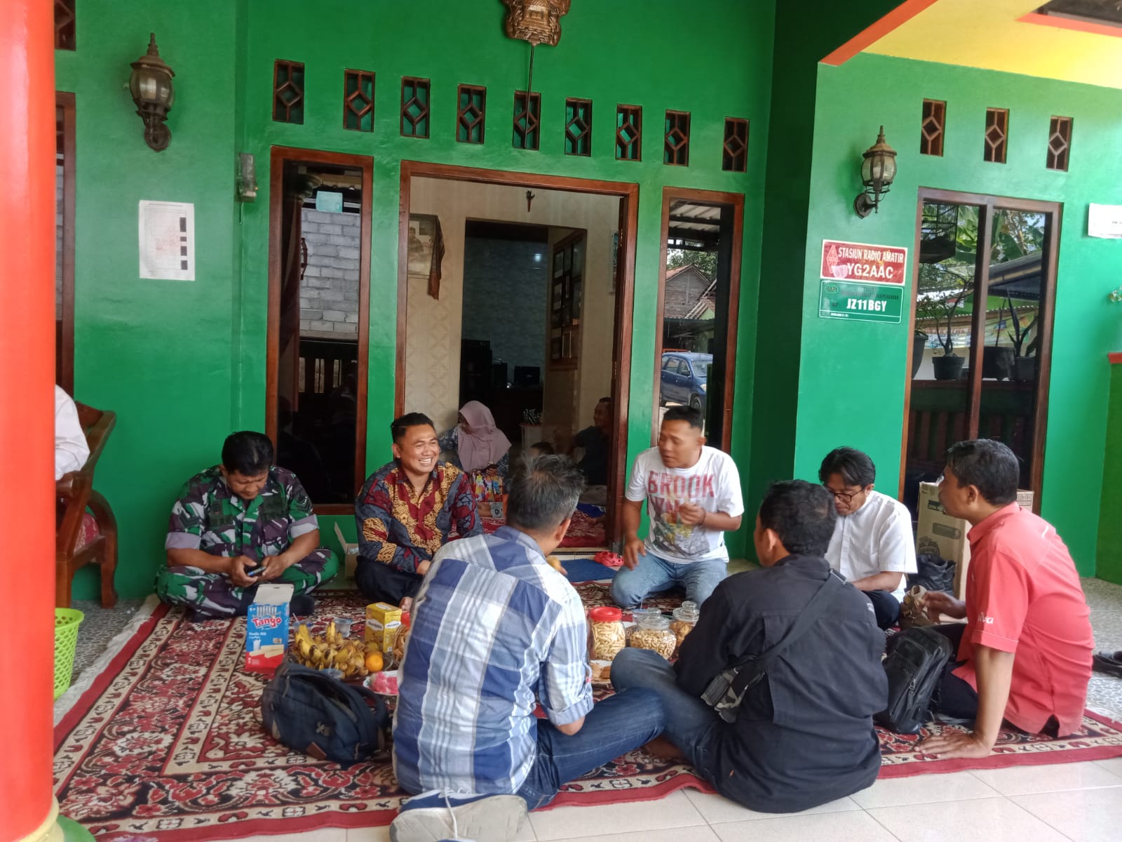 Tradisi Saparan, kaum muda lereng Merbabu silaturahmi ke orang tua Tradisi Saparan, kaum muda lereng Merbabu silaturahmi ke orang tua
