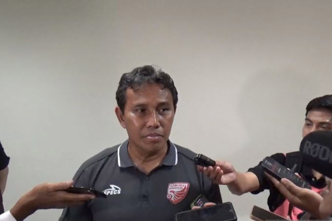 Pelatih Timnas U-17 sampaikan hasil diskusinya dengan Frank Wormuth Pelatih Timnas U-17 sampaikan hasil diskusinya dengan Frank Wormuth
