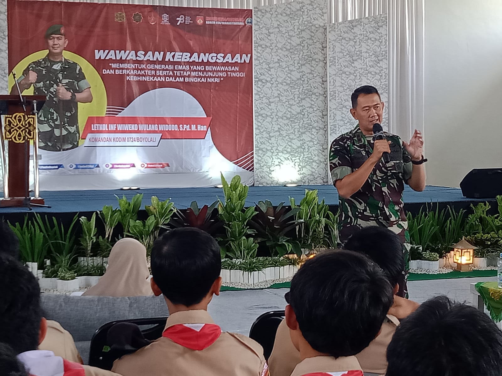 Dandim 0724 Boyolali bekali wawasan kebangsaan kepada generasi muda Dandim 0724 Boyolali bekali wawasan kebangsaan kepada generasi muda