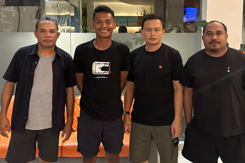Manajemen Malut United boyong pemain ke Ternate Manajemen Malut United boyong pemain ke Ternate