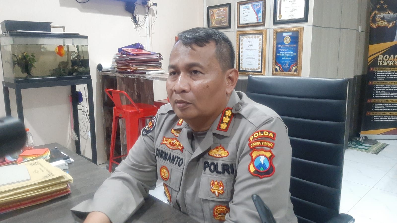 Kabid Humas Polda Jatim benarkan penangkapan 100 kg sabu oleh BNN Kabid Humas Polda Jatim benarkan penangkapan 100 kg sabu oleh BNN
