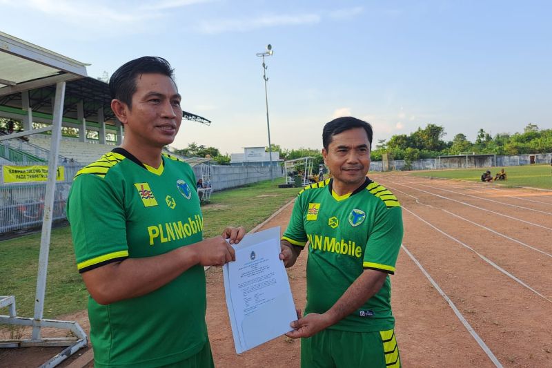 Sepak bola Jambi target lolos PON XXI/2024