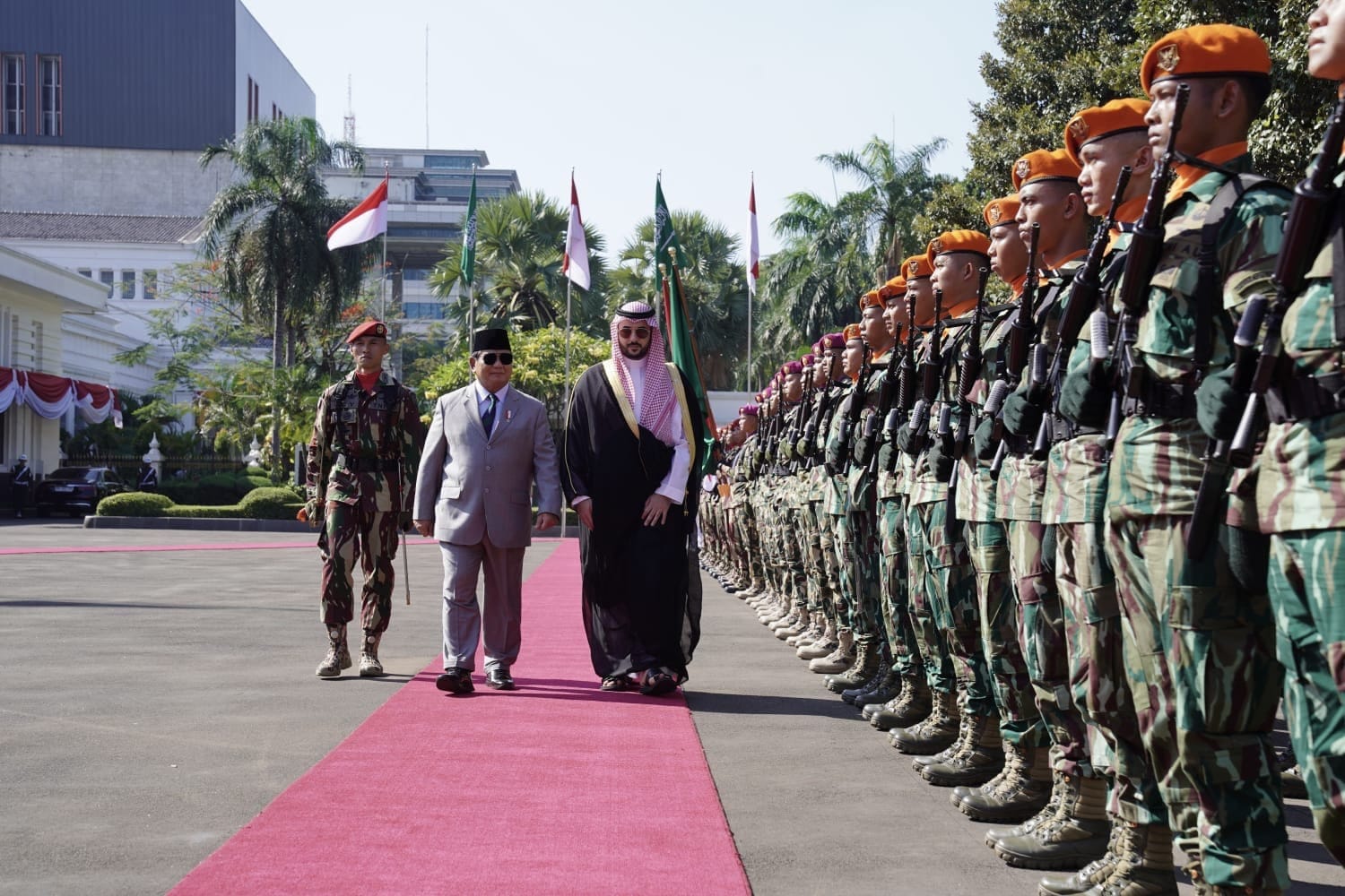 Menhan Prabowo tegaskan RI-Arab Saudi perkuat kerja sama pertahanan Menhan Prabowo tegaskan RI-Arab Saudi perkuat kerja sama pertahanan