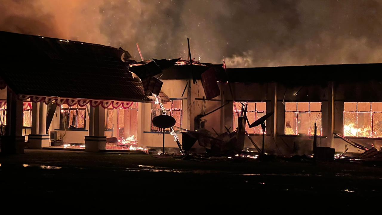 Tiga kantor pemerintahan di Yahukimo Papua Pegunungan terbakar Tiga kantor pemerintahan di Yahukimo Papua Pegunungan terbakar