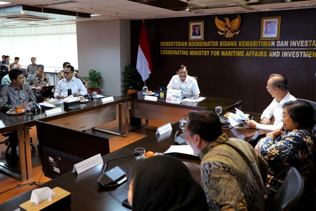 Menko Luhut lanjutkan inisiatif Presiden Jokowi perbaiki kualitas udara di Jabodetabek Menko Luhut lanjutkan inisiatif Presiden Jokowi perbaiki kualitas udara di Jabodetabek