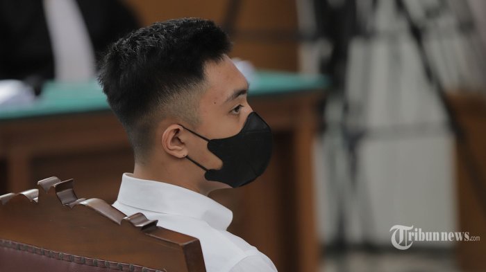 Mario Dandy kembali jalani sidang kasus dugaan penganiayaan Mario Dandy kembali jalani sidang kasus dugaan penganiayaan