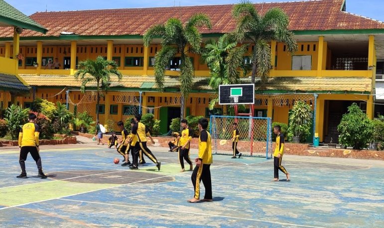 Penyaluran program Indonesia pintar di Bengkulu capai Rp7,9 miliar Penyaluran program Indonesia pintar di Bengkulu capai Rp7,9 miliar