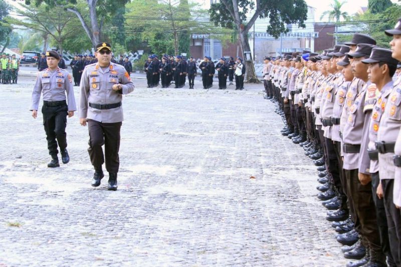 Polres Lampung Selatan turunkan 1.222 personel amankan pilkades Polres Lampung Selatan turunkan 1.222 personel amankan pilkades