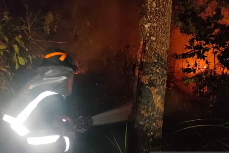 Dinkes Singkawang imbau warga kurangi aktivitas luar rumah karena asap Dinkes Singkawang imbau warga kurangi aktivitas luar rumah karena asap