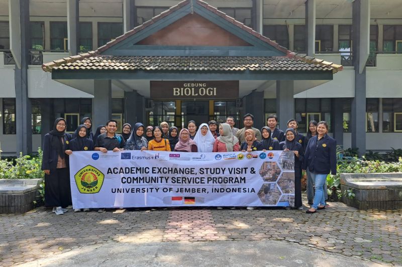 Unej jajaki kerja sama bidang kesehatan dengan universitas di Jerman Unej jajaki kerja sama bidang kesehatan dengan universitas di Jerman