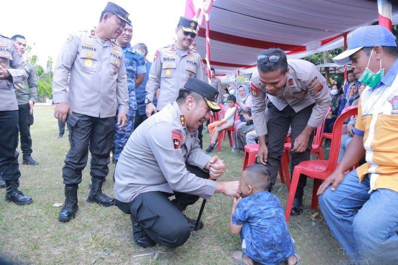 Alumni Akabri 89 bakti sosial dan kesehatan di NTB