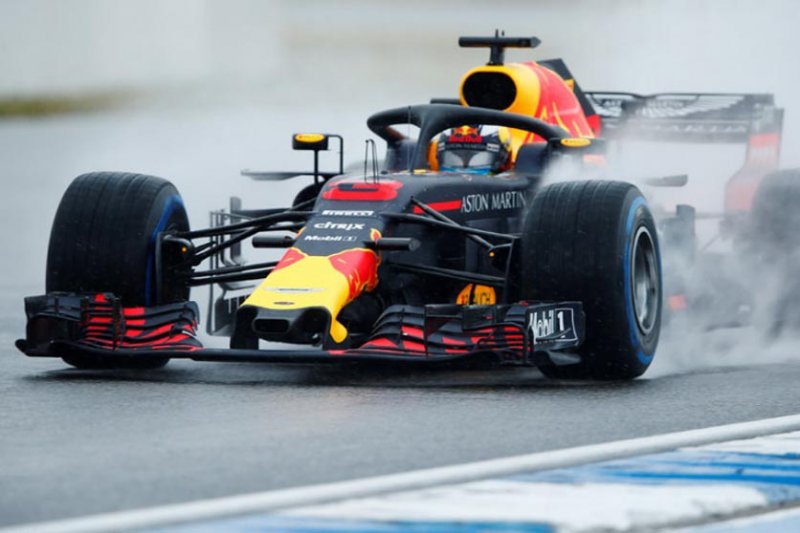 Red Bull sebut akan fokus pada pemulihan cedera Ricciardo Red Bull sebut akan fokus pada pemulihan cedera Ricciardo